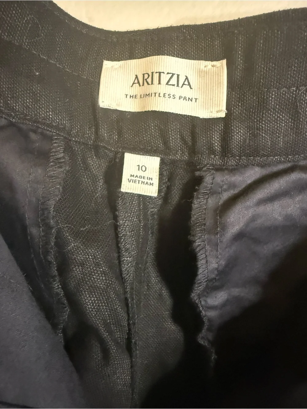 Aritzia Women's Limitless Pant